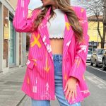 Ροζ σακάκι ριγέ με πολύχρωμα σχέδια