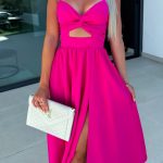 Midi girly φόρεμα με σκίσιμο και cut out φούξια