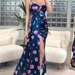 Maxi σατέν φόρεμα με έξτρα ριχτό ύφασμα σε μπλε