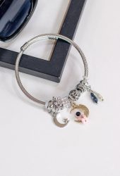 steel-handcuff-with-charms-moon-200171194-1-kookoo-2