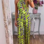 Πολύχρωμη ολόσωμη φόρμα με άνοιγμα σε λαχανί