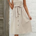 A line φόρεμα με βολάν και κουμπιά μπεζ