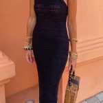 Μακρύ πλεκτό φόρεμα halterneck σε μαύρο