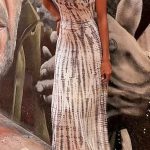 Φόρεμα με χιαστή τιράντες στην πλάτη