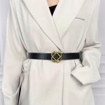 Μαύρη ζώνη με μεταλλική αγκράφα