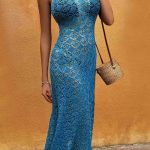 Μπλέ beachwear διάτρητο