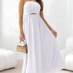 Φόρεμα με δέσιμο στο λαιμό και cut out σε λευκό