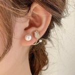 Σκουλαρίκια με πέρλα και λουλουδάκι