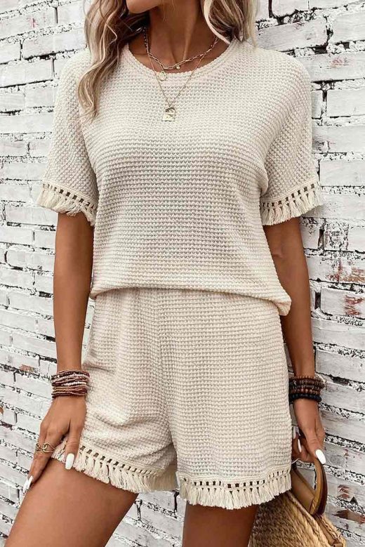 knitted-set-with-fringes-in-beige-100117934-1-kookoo-1