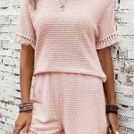 Knitted σετάκι με κρόσια σε ροζ