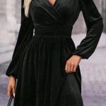 Βραδινό βελούδινο μαύρο φόρεμα