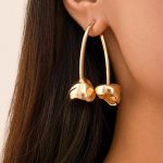 Κρεμαστό σκουλαρίκι cherry σε χρυσό