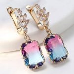 Σκουλαρίκια κρεμαστά με χρωματιστή πέτρα