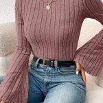 Μπλουζάκι rib σε σάπιο μήλο χρώμα