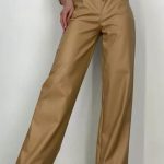 Δερμάτινο μπέζ παντελόνι με κορδόνι