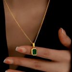 Κολιέ κρεμαστό ατσάλινο με πράσινη πέτρα