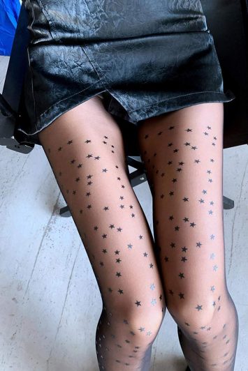 black-see-through-tights-with-stars-200118114-1-kookoo-2