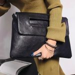 Μαύρη τσάντα φάκελος δερματίνη