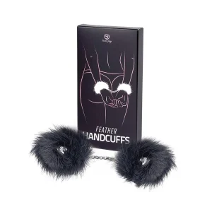 Μαύρες χειροπέδες με φτερά και αλυσίδα Marabou.