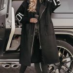 Ζακέτα μαύρη με κουκούλα και πλεκτά μανίκια