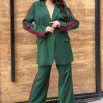 Σετ κουστούμι με παντελόνα ριγέ