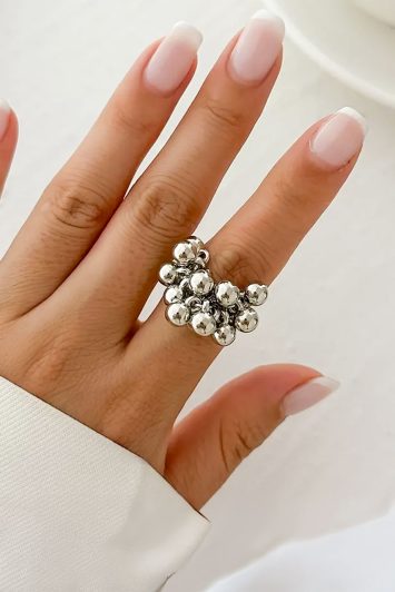 elegant-silver-beaded-ring-200171336-2-kookoo-1