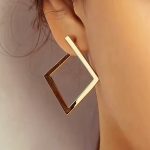 Μίνιμαλ γεωμετρικά σκουλαρίκια