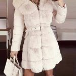 Μπουφάν off white μακρύ με γούνα