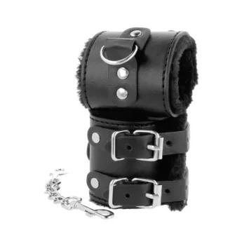 Μαύρες handcuffs από PVC leather με μαλακή επένδυση και ρυθμιζόμενους ιμάντες για καρπούς ή αστραγάλους.