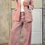 Σετ κοτλέ ροζ σακάκι με παντελόνι