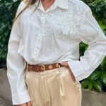 Πουκάμισο λευκό με λουλούδι και strass