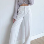 Ψηλόμεσο λευκό παντελόνι σε ίσια γραμμή