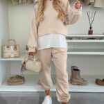 Σετ φούτερ και παντελόνι μπεζ – Cozy και μοντέρνο