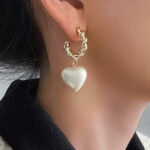 Σκουλαρίκια με κρεμαστές καρδιές