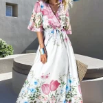 Φόρεμα ροζ μάξι κρουαζέ με φλοράλ σχέδιο και ζώνη