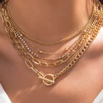 Layered κολιέ με αλυσίδες σε χρυσό