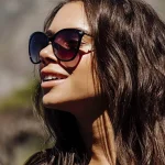 Μαύρα γυαλιά ηλίου Butterfly Noir Améthyste