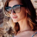 Μαύρα γυαλιά ηλίου Butterfly με καφέ φακό