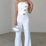 Ολόσωμο λευκό strapless με χρυσά κουμπιά