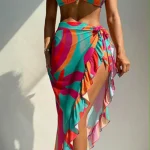Σετ μπικίνι με παρεό σε πολύχρωμο print