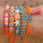 Σετ βραχιόλια καλοκαιρινά με χάντρες και charms