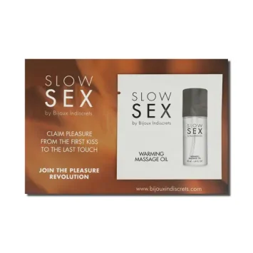 Bijoux SLOW SEX λάδι μασάζ 2 ml με θερμαντικό εφέ και άρωμα καρύδας, kissable σύνθεση.