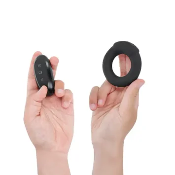 Δονητικό δαχτυλίδι στύσης Addicted Toys από ιατρική σιλικόνη με θερμαντικό εφέ και τηλεχειριστήριο