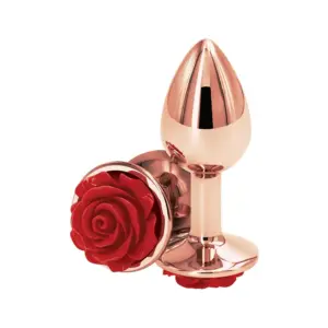 Μεταλλικό anal plug medium size σε rose gold χρώμα με διακοσμητικό κόκκινο τριαντάφυλλο στη βάση ασφαλείας.